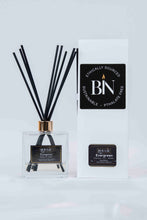 Load image into Gallery viewer, Evergreen Reed Diffuser