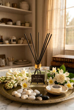 Load image into Gallery viewer, Noche Blanca Reed Diffuser
