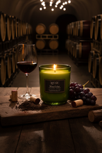 Load image into Gallery viewer, Wine Cellar Bougie Verte 10oz